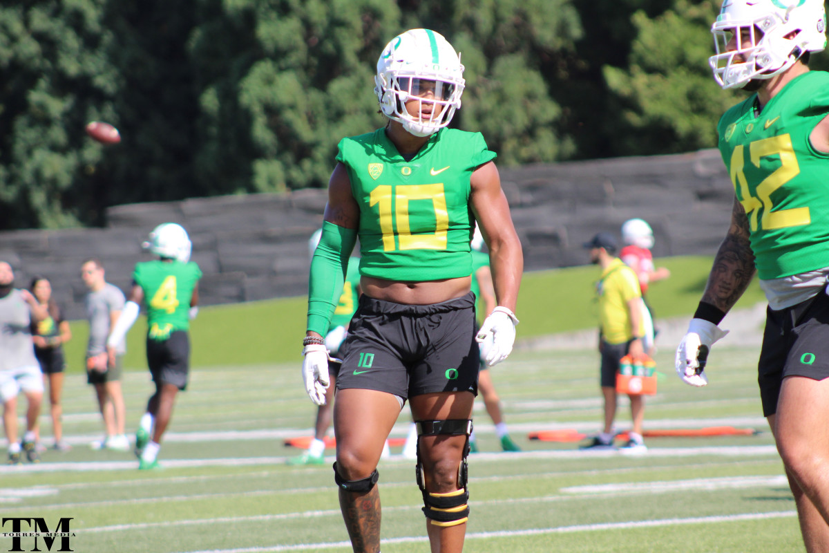 Flowe during fall camp next to linebacker Jackson LaDuke.